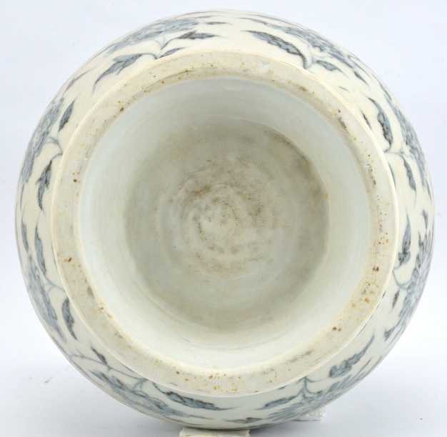 Blue and White Vase, Ming Dynasty - Hongwu Period