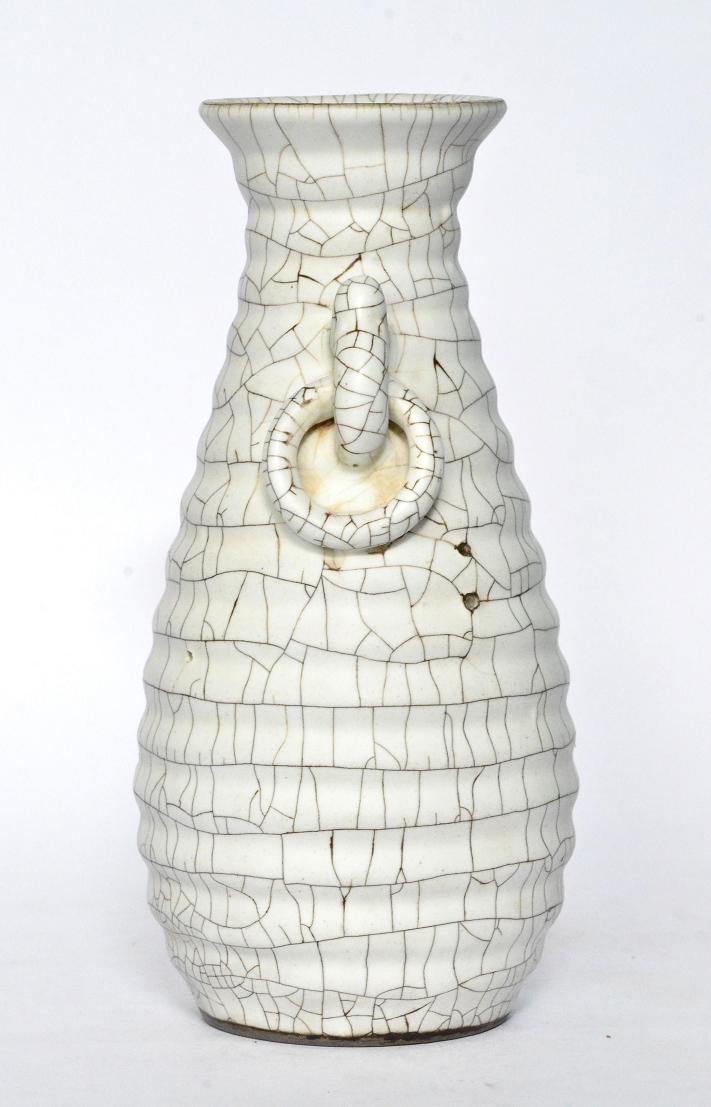 A Rare White Ge Ware Vase, Song Dynasty