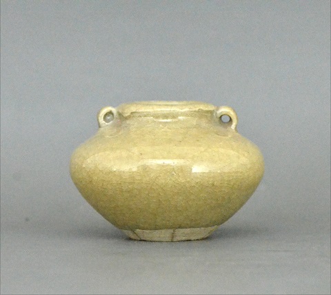 Celadon glazed small jar