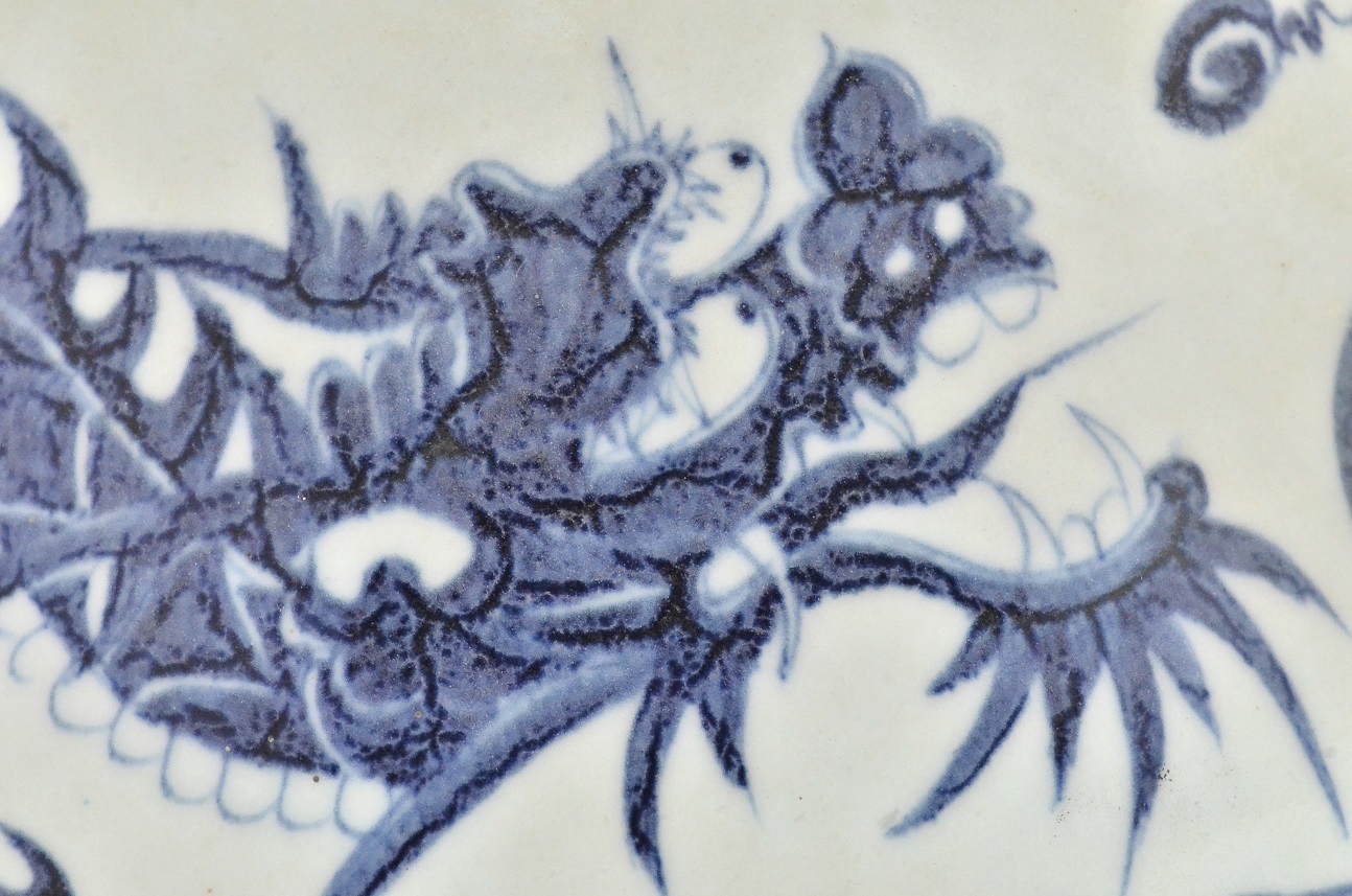 Yuan Blue-and-White Dragon Yuhuchun Vase