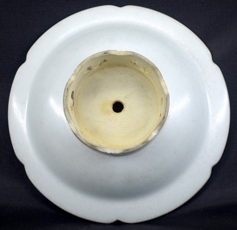 A Qingbai Floral-Lobed Cup Stand