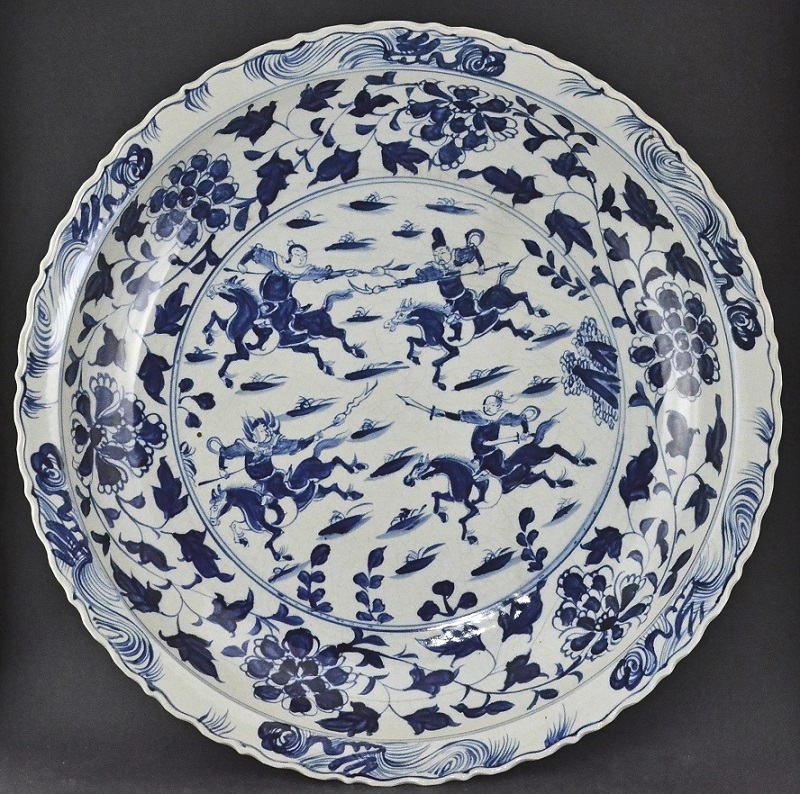 A Large dish, Ming Dynasty
